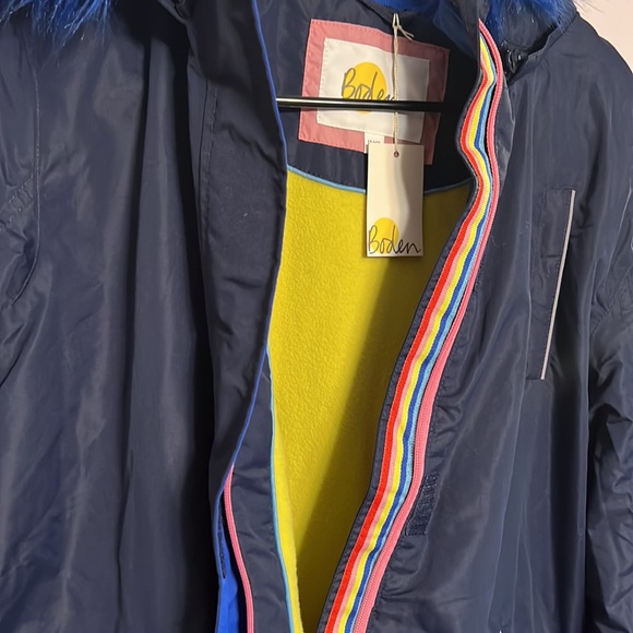 ❤️💛💙💕 Girl's Boden Coat - Picture 2 of 8